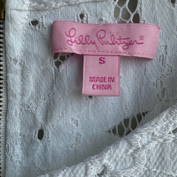 LILLY PULITZER | NWOT White Floral Eyelet Short Sleeve Top | Zipper Back | Small - Picture 6 of 6